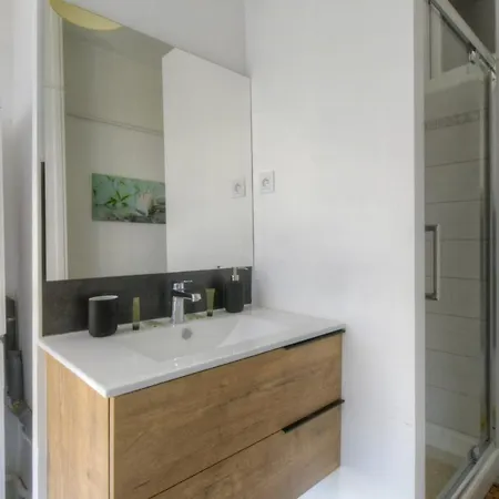 Апартаменты Bright Flat In The Centre Of Le Havre 5 Minutes From The Beach - Welkeys *